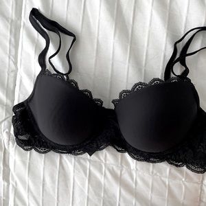 Victoria Secrets Dream Angels Demi